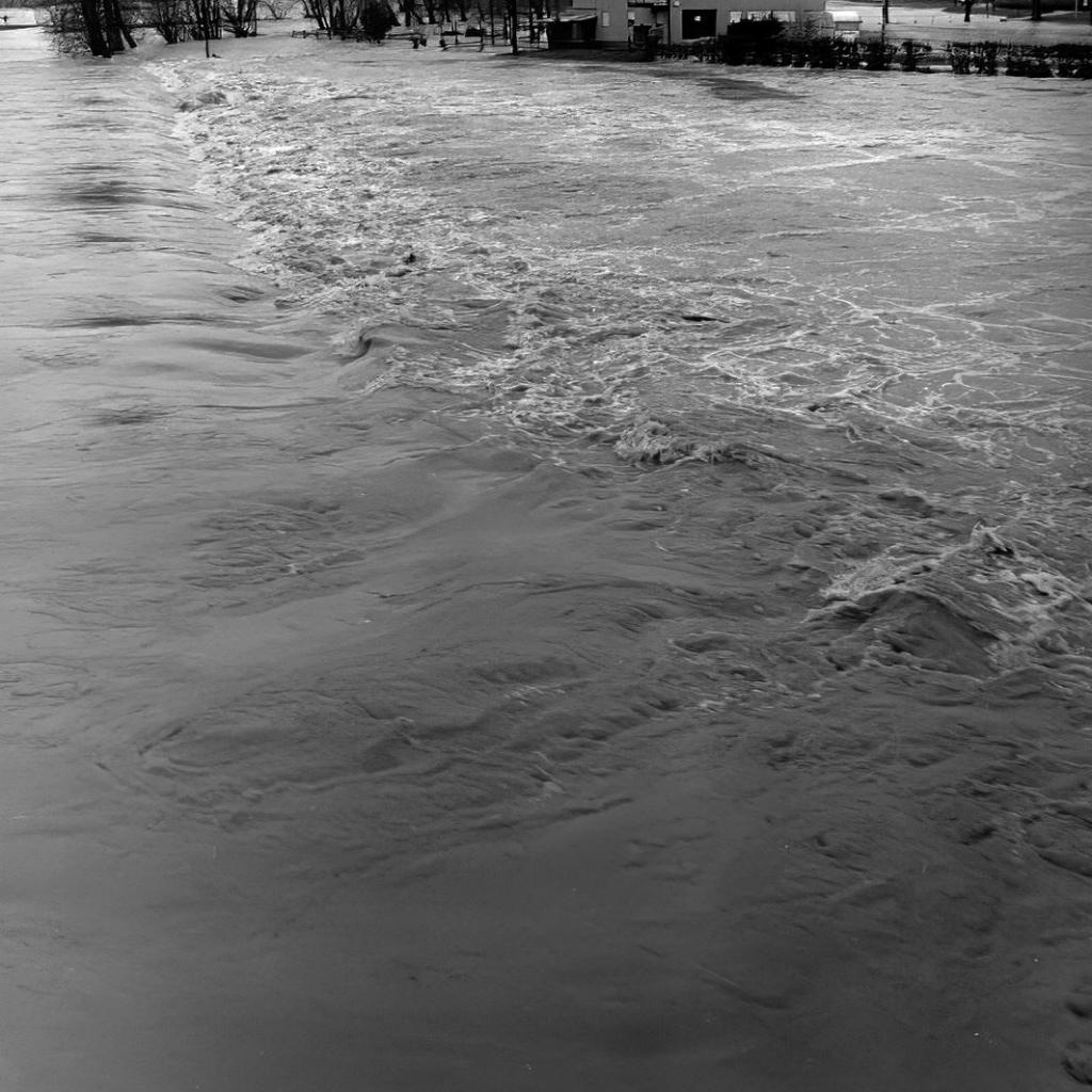 1974: Hochwasser am Neckar (Quelle: Edmund Kühnel)