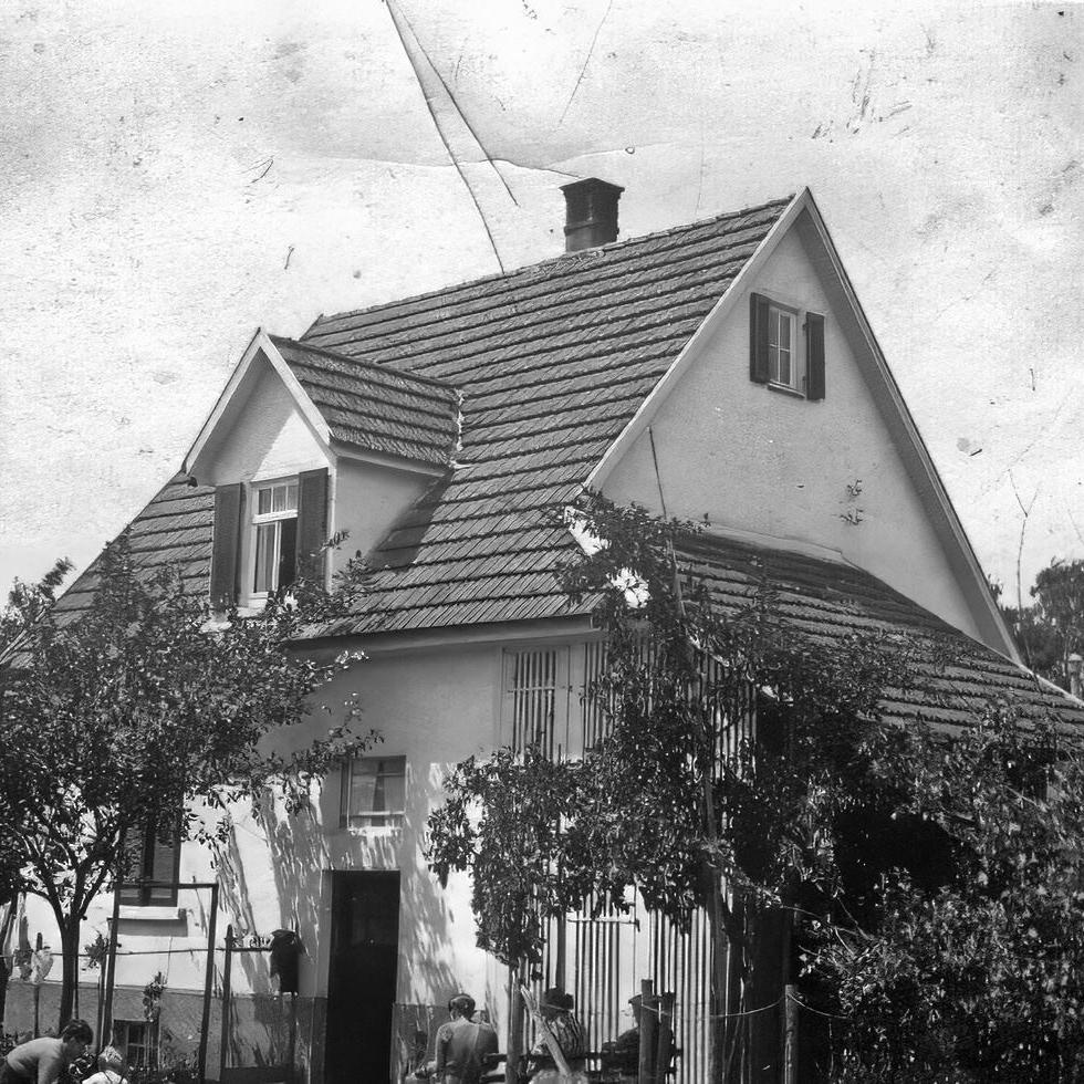 ????: Haus Nagel bzw. Knöll in der früheren Friedhofstraße und der heutigen Hölläckerstraße (Quelle: Andrea Welsch)